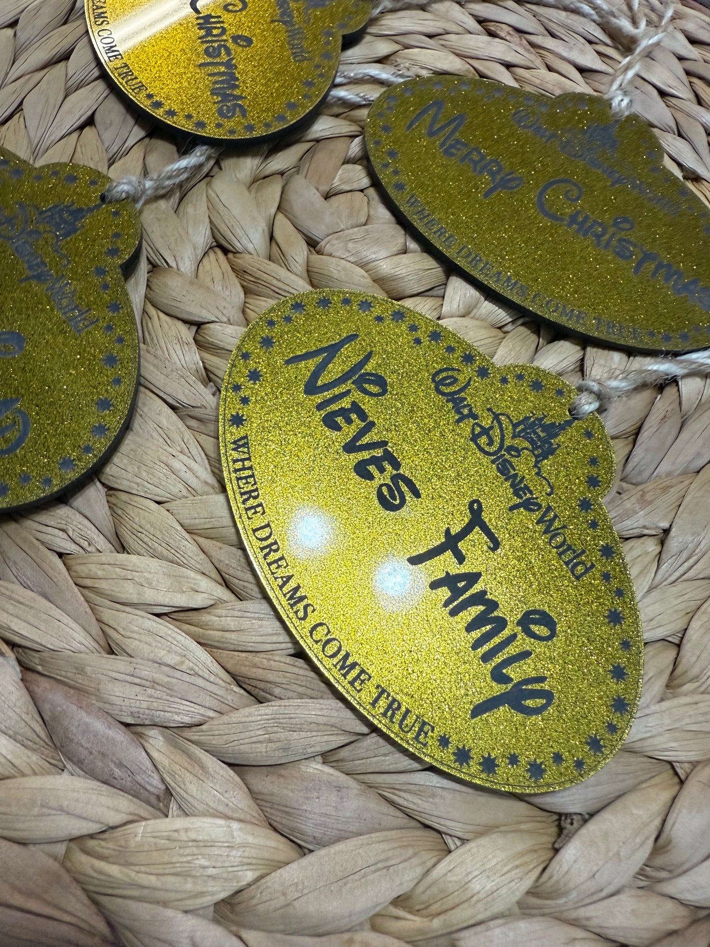 Glitter ornament sign