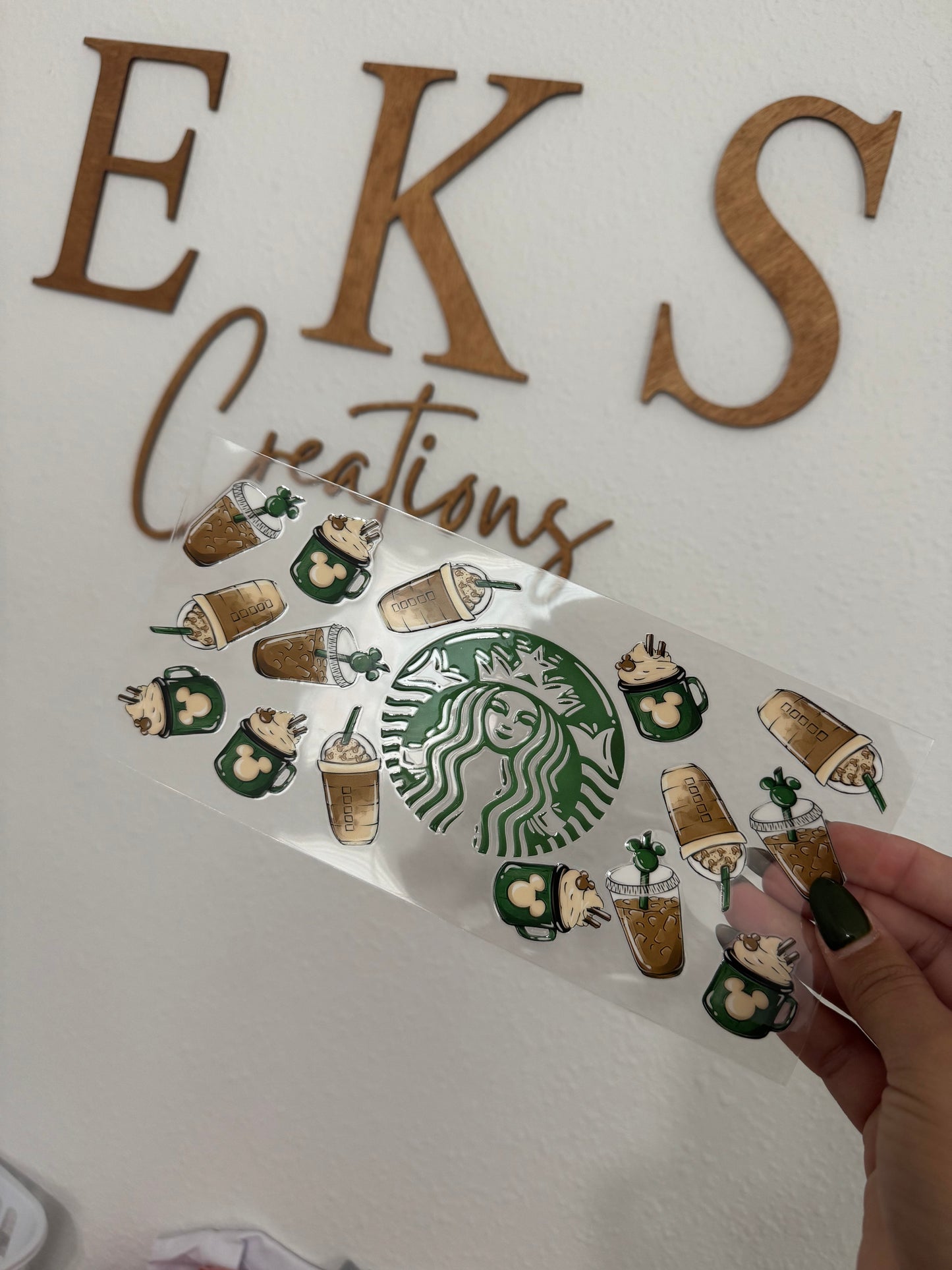 Starbucks uvdtf