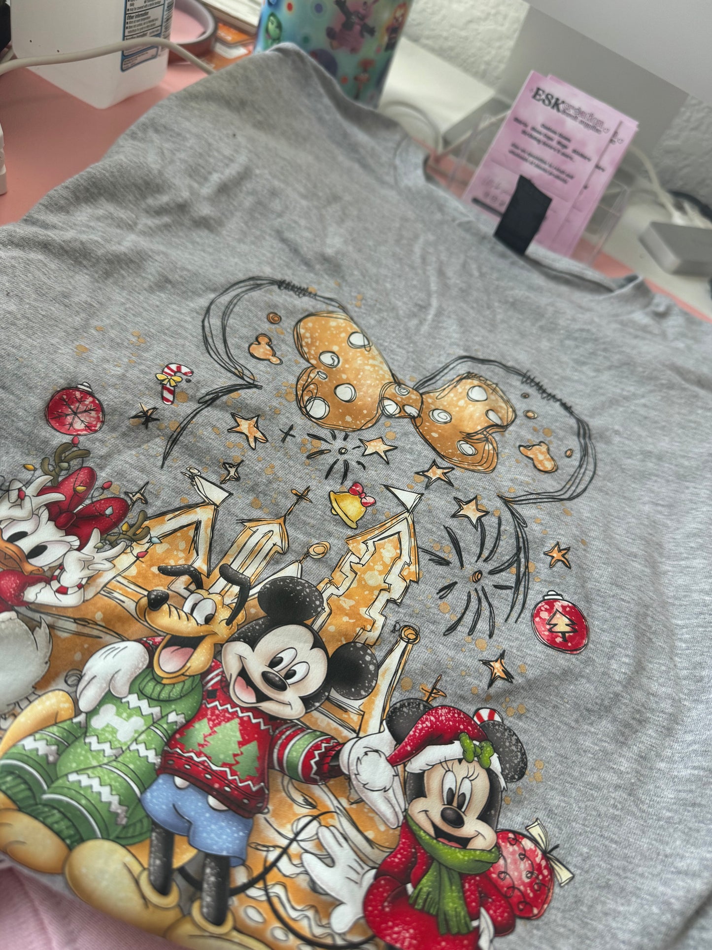 Disney Christmas Medium shirt